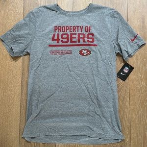 Brand New with Tags, San Francisco 49ers t-shirt size Large - Athletic Fit